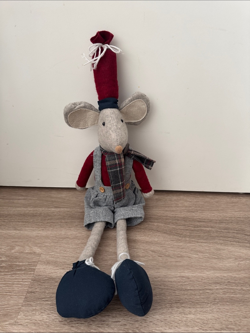 Large 28” Scandinavian Christmas Mouse Shelf Sitter Weighted Holiday Decor